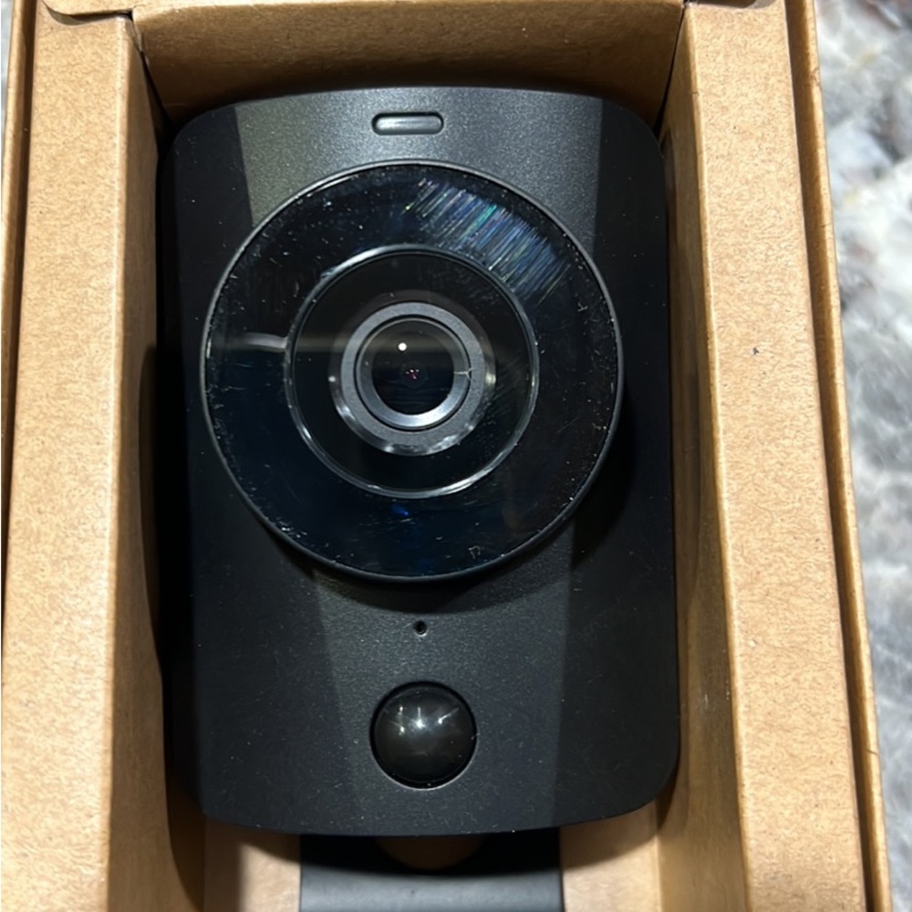 COPY - SimpliSafe  camera